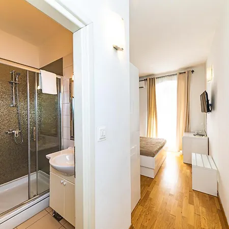 Guest house Riva 4*