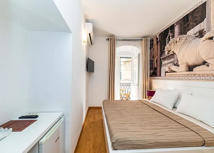 Gostinjska kuća Riva 4*